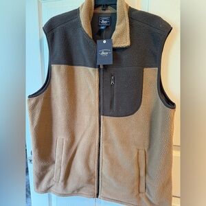 A brown and grey BRAND NEW jacket from Bass&co size XL